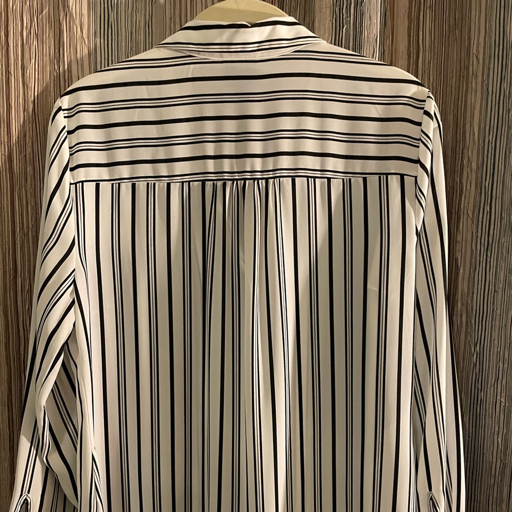 Blouse - Picture 3 of 3